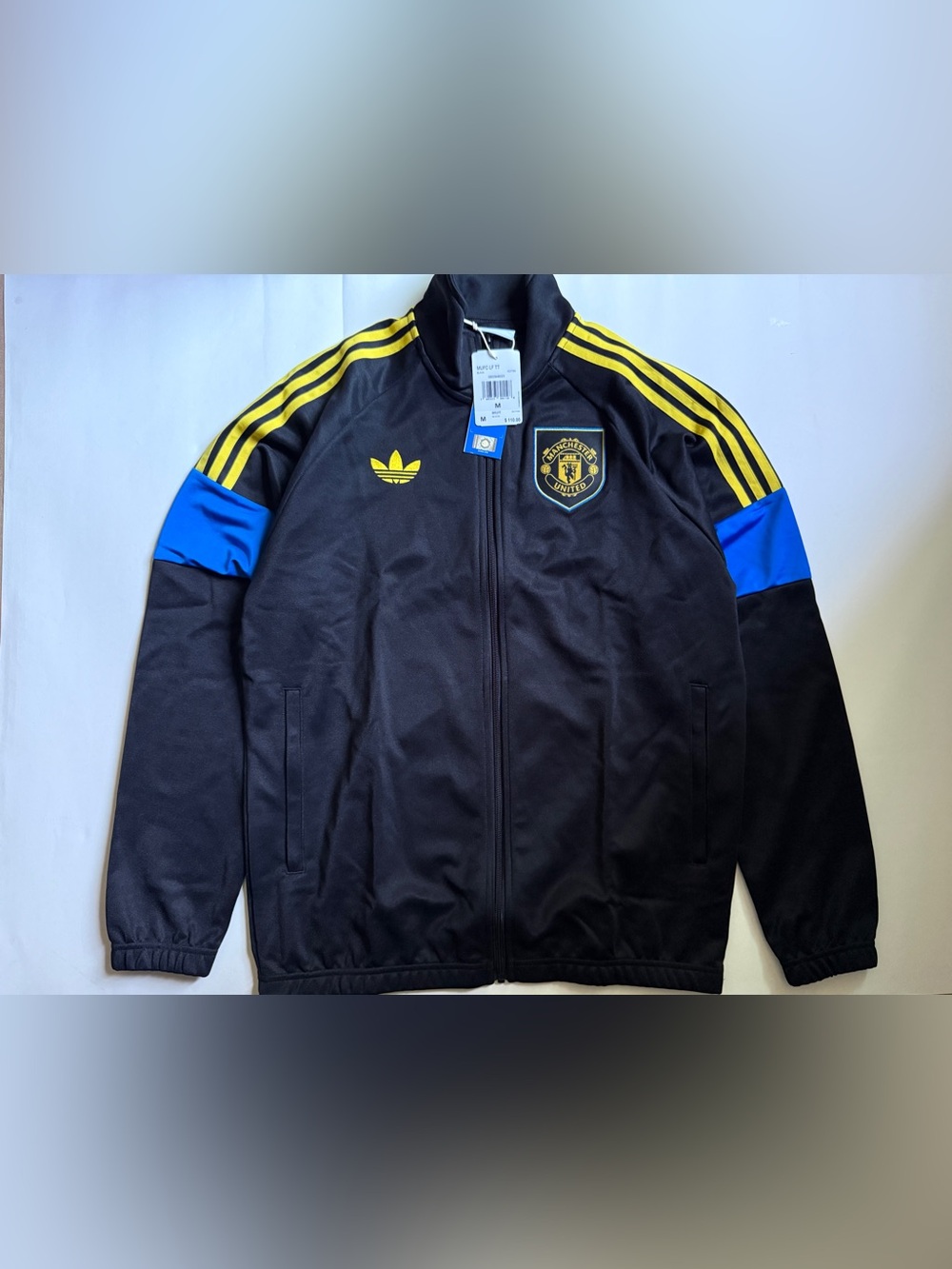 adidas [M] Manchester United Lifestyle
Track Jacket Black/Yellow KC7793